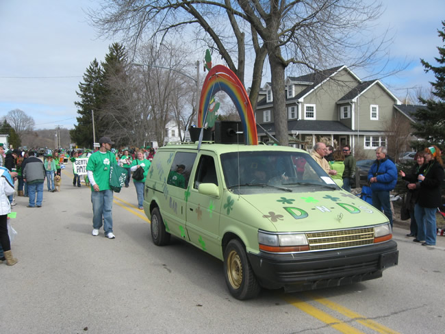/pictures/ST Pats Floats 2010 - Pants on the ground/IMG_3113.jpg